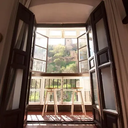 Alhambra Enamora 2. Paseo De Tristes Views 1-b Apartment