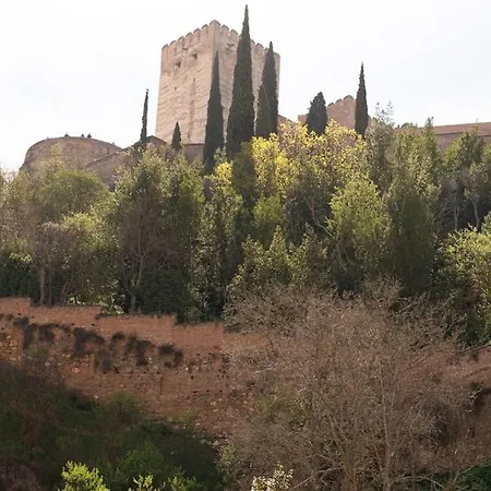 Alhambra Enamora 2. Paseo De Tristes Views 1-b * Granada